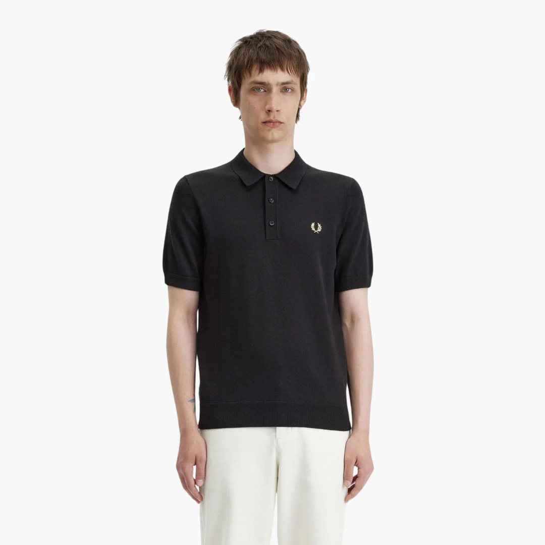 Classic Knitted Shirt (Black)
