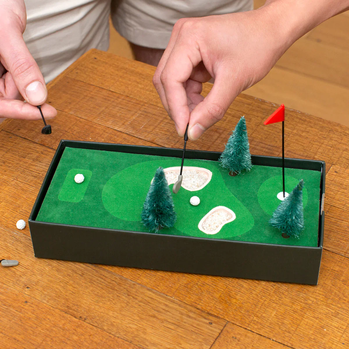 Desktop Golf - Image 2