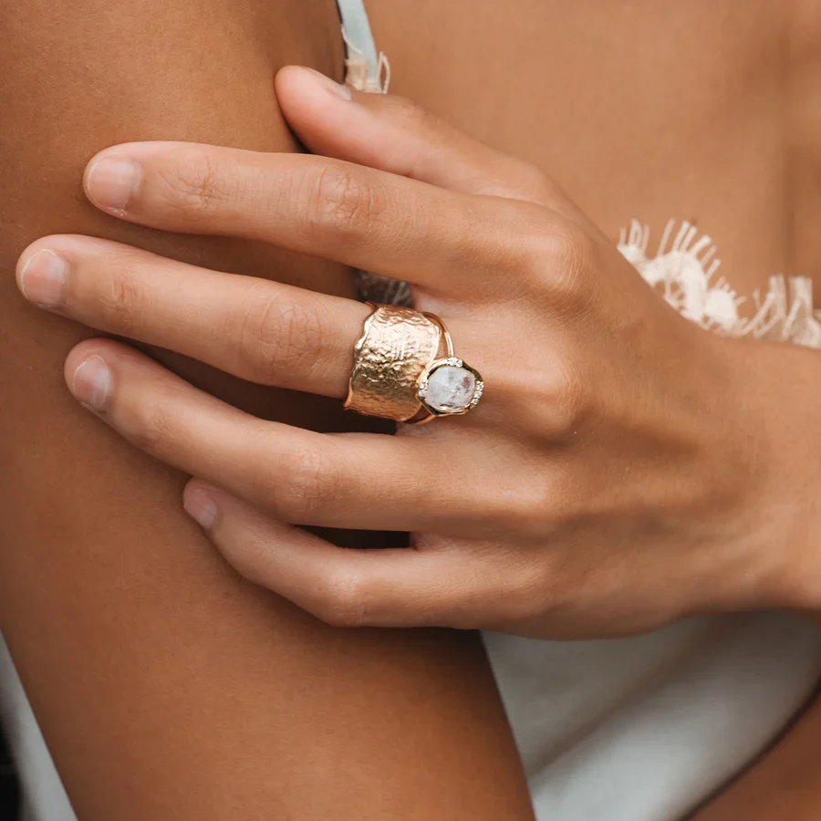 Moonstone Mood Ring (14K Gold) - Image 2