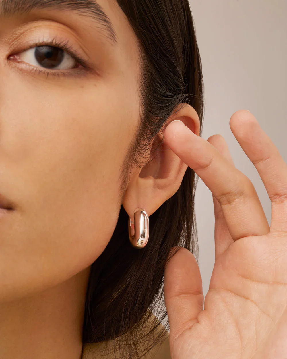 Puffy U-Link Earrings (Silver) - Image 4