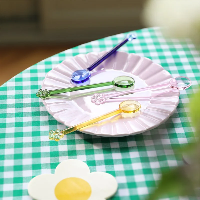 Scalloped Plate | Large (Assorted Colours) - Image 2